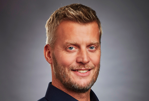 MARTIN THOLSTRUP